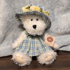 Boyds Bears Petunia P. Berriweather Blue and Yellow Plaid Teddy Bear
